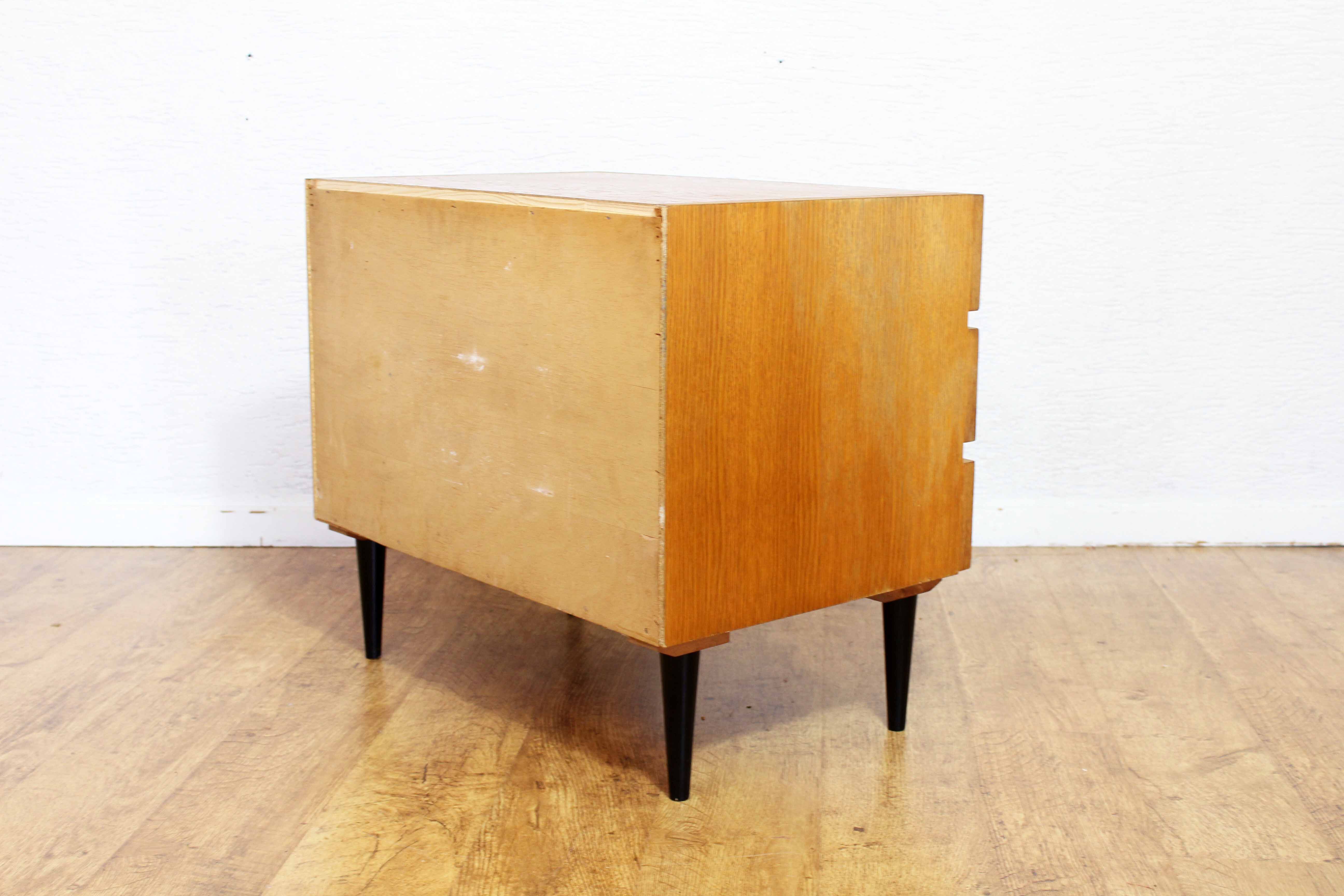 Vintage storage unit