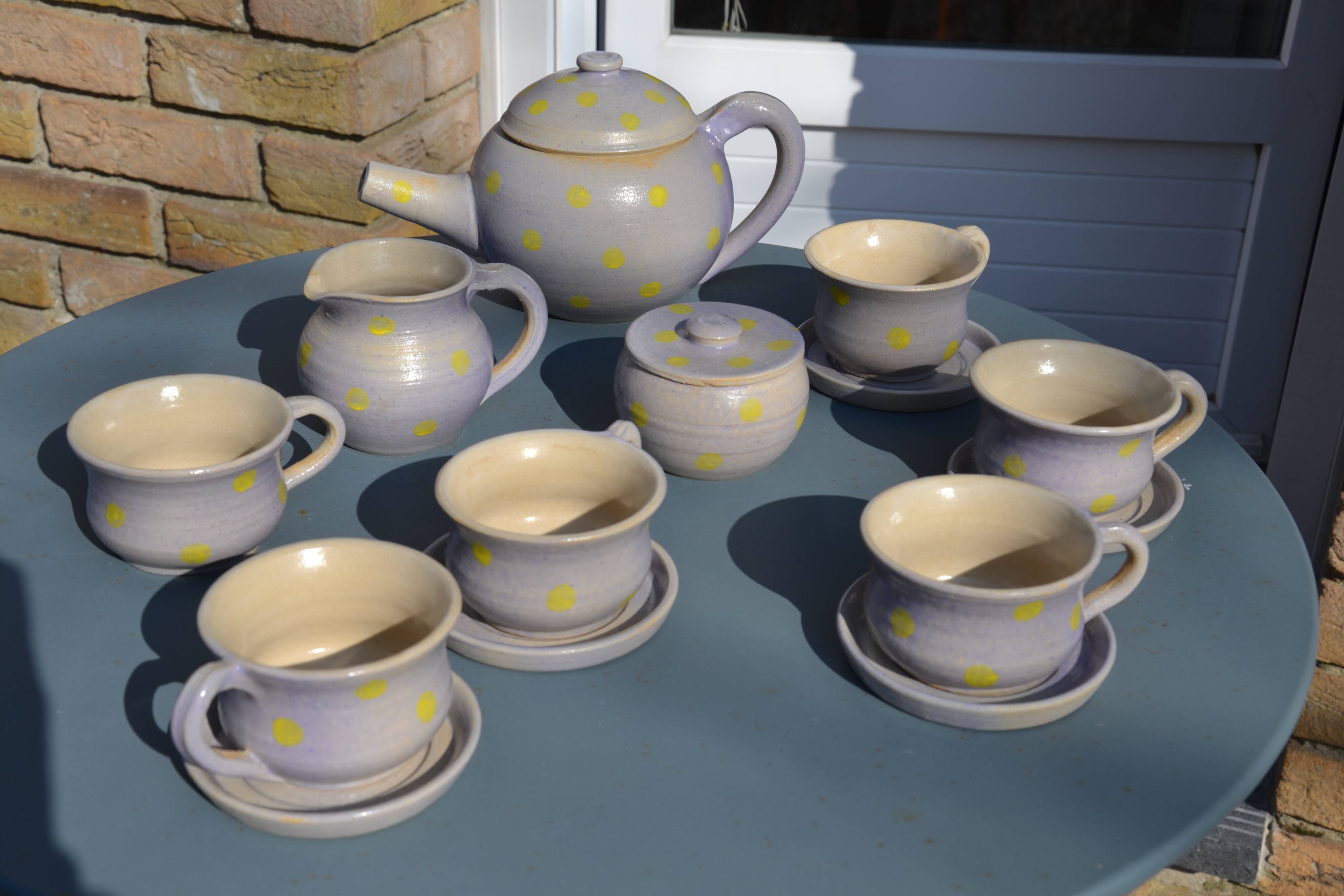 Mado Jolain ceramic set