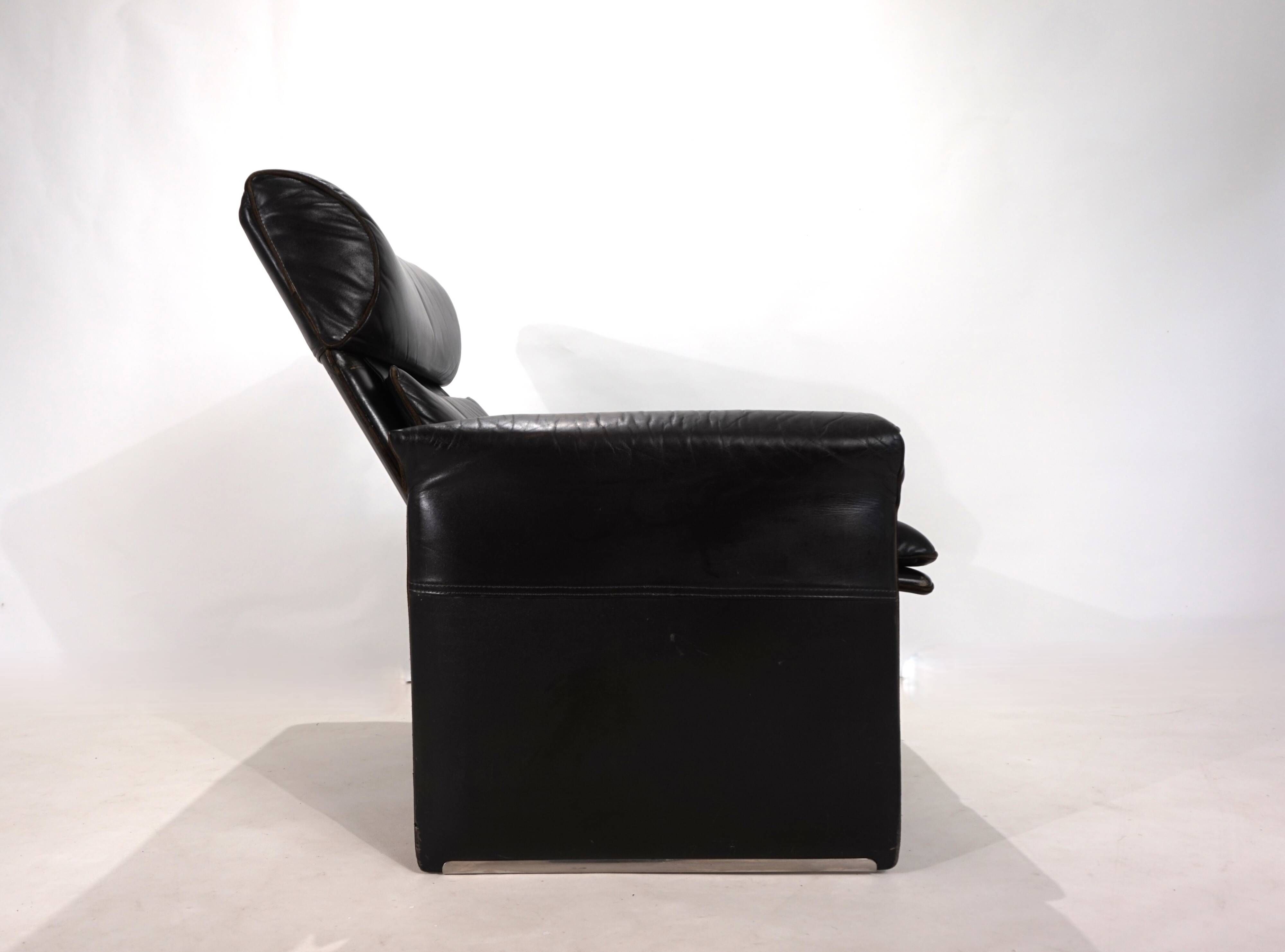 Saporiti Italia leather armchair by Giovanni Offredi, 1970