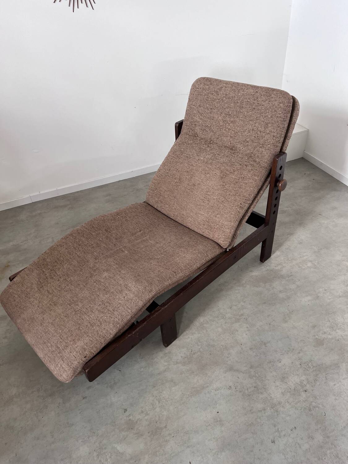 Old chaise longue wooden lounge chair Italian design from the 60s vintage