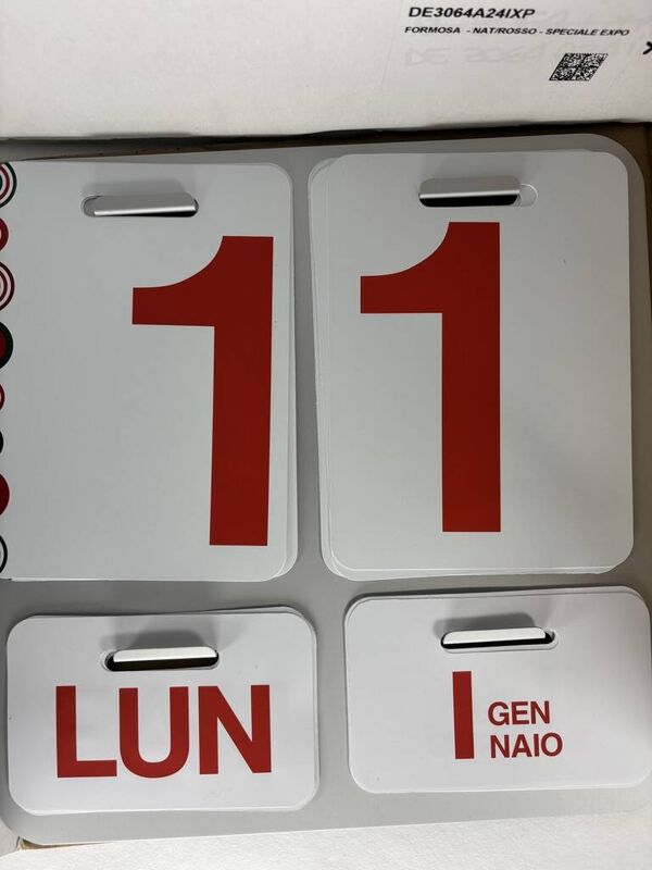 Calendrier perpétuel  Enzo Mari Danese ed limitée 2015