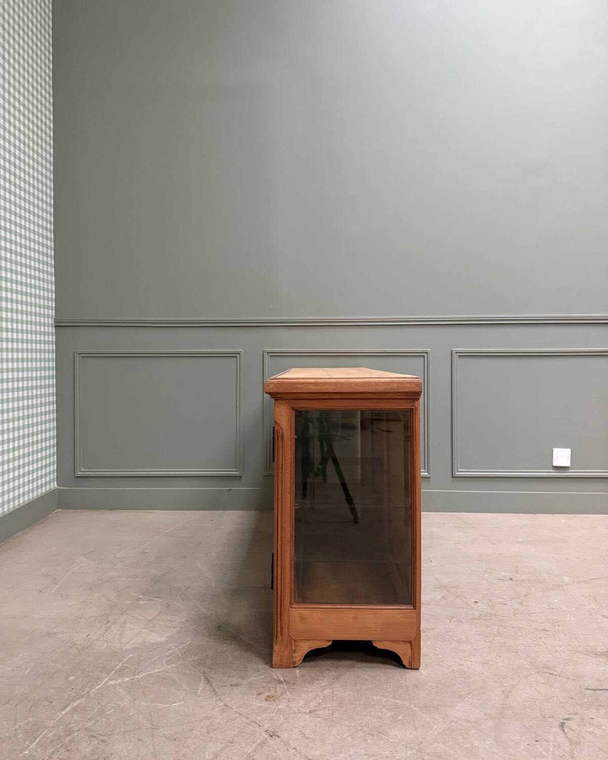 Low antique display cabinet (renovated)