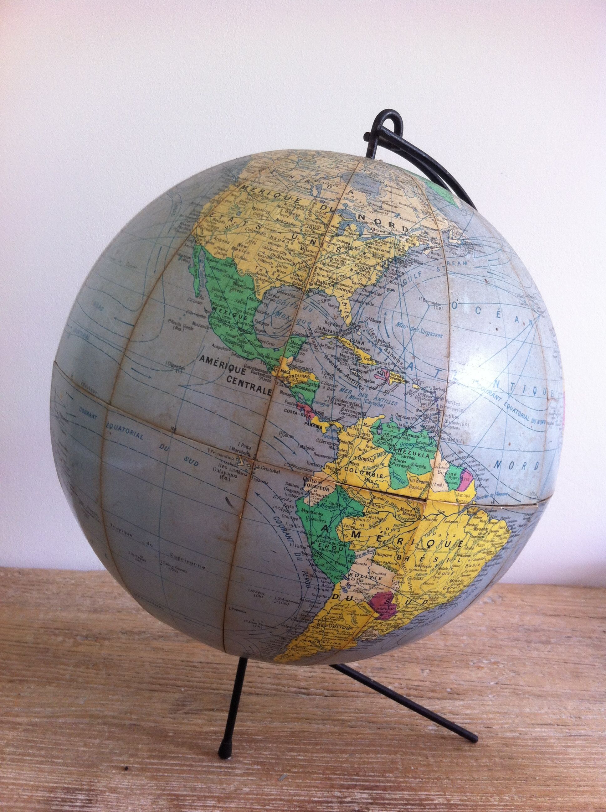 Tripod terrestrial globe