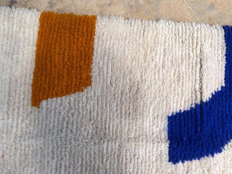 Colorful wool rug size 200 x 300 cm