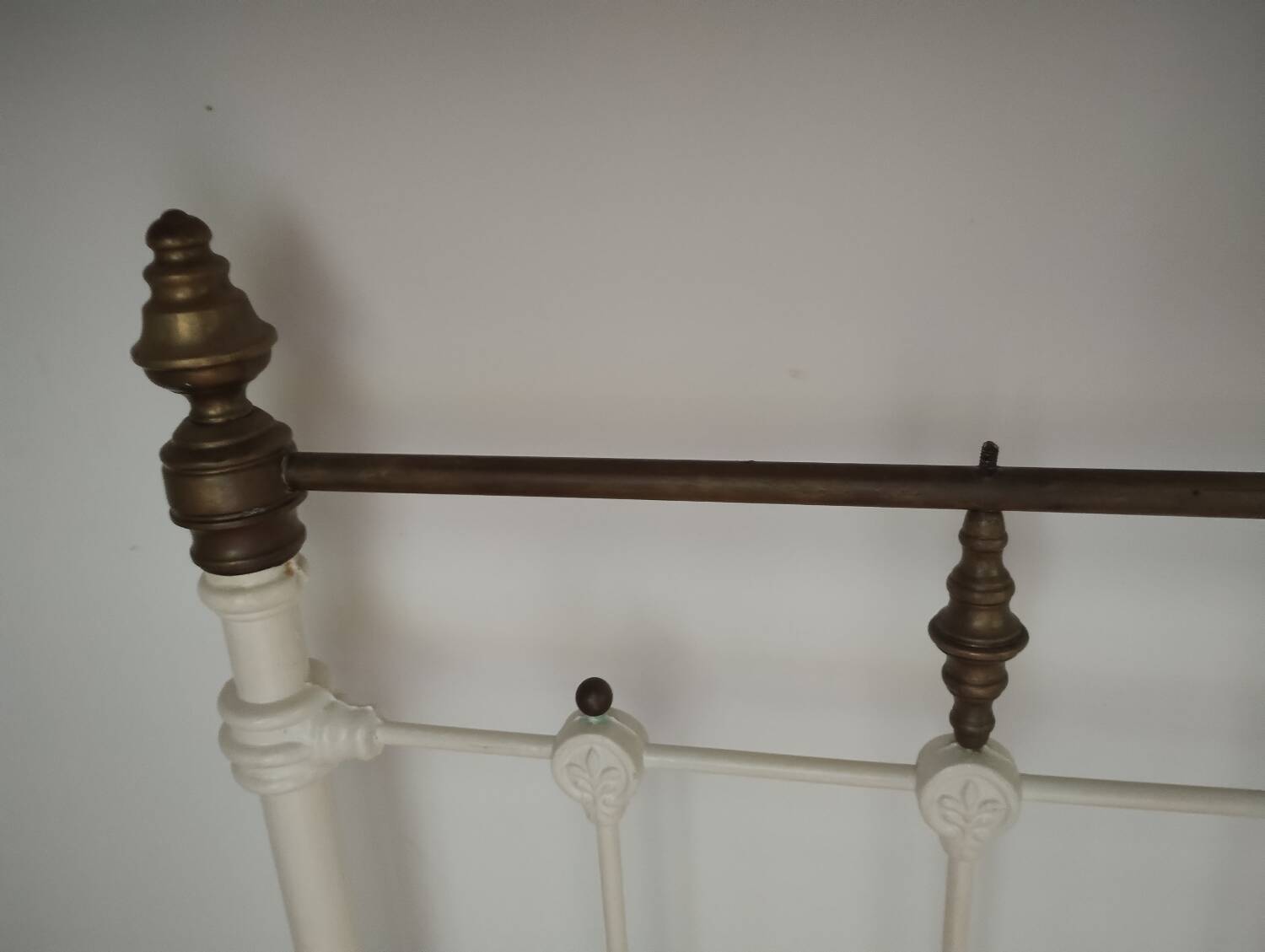 Lit en métal et laiton 120 cm