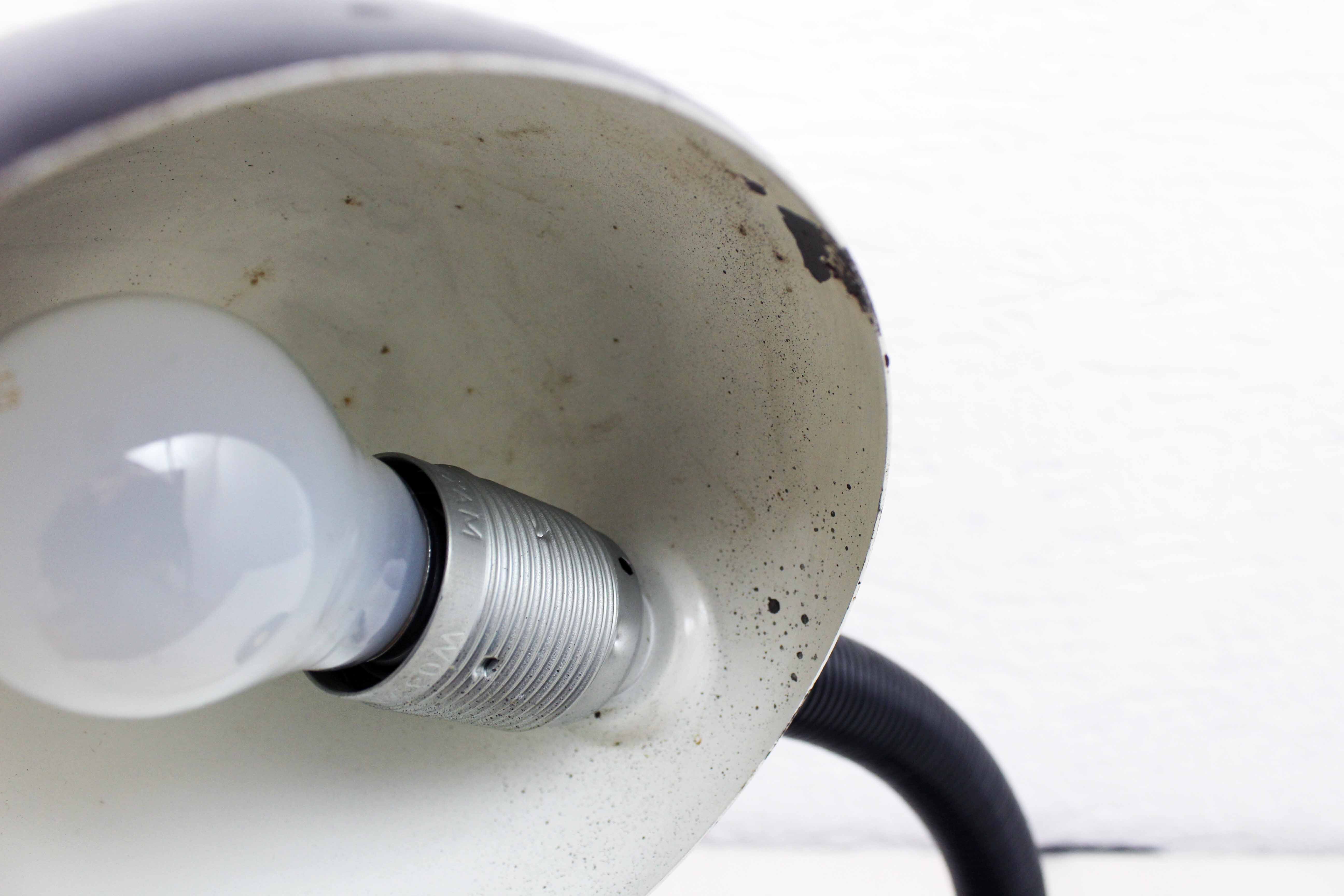 Hillebrand desk lamp