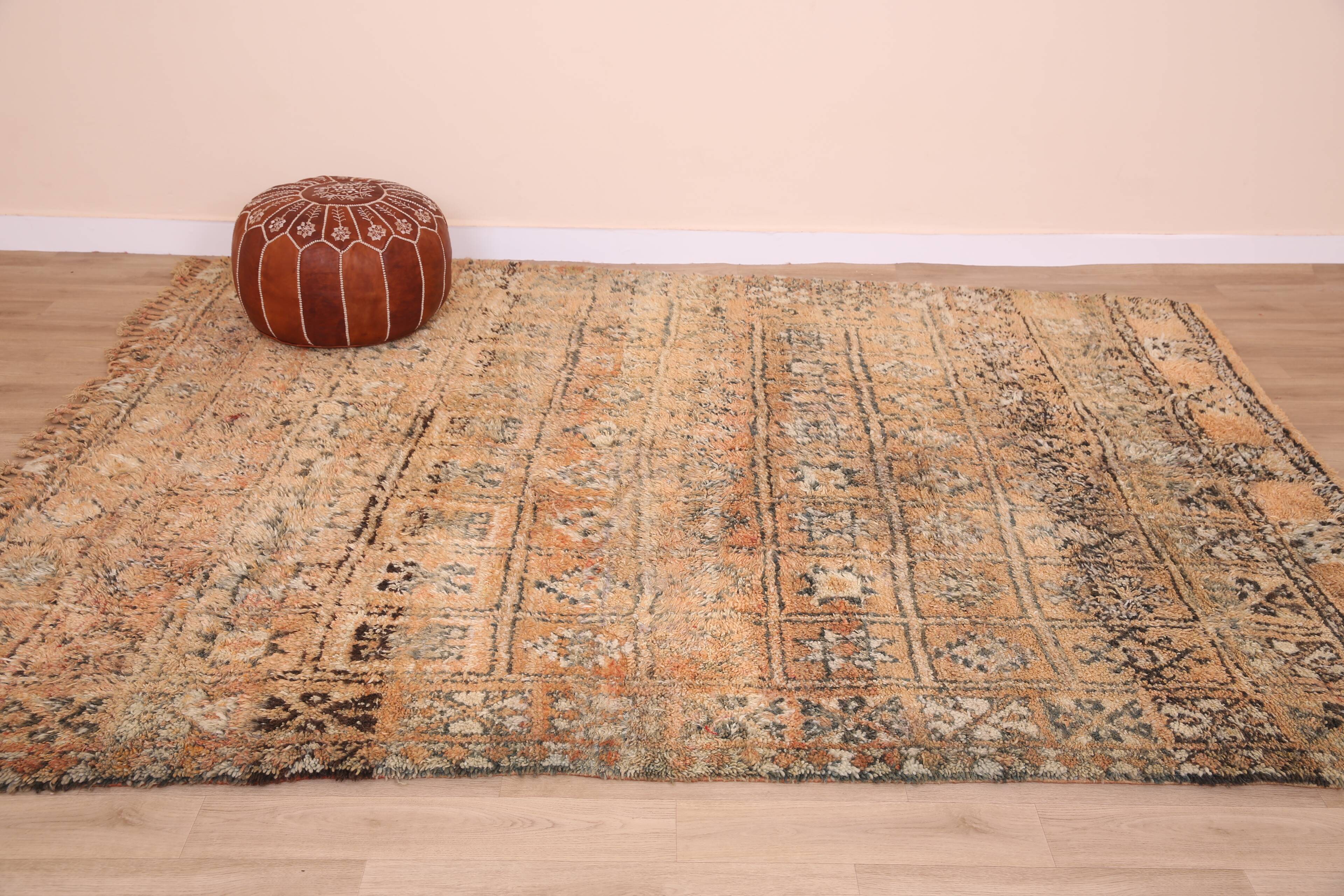 Peach Vintage Moroccan Rug 210 x 270 cm, Berber Wool Rug, Handmade Boho Rug