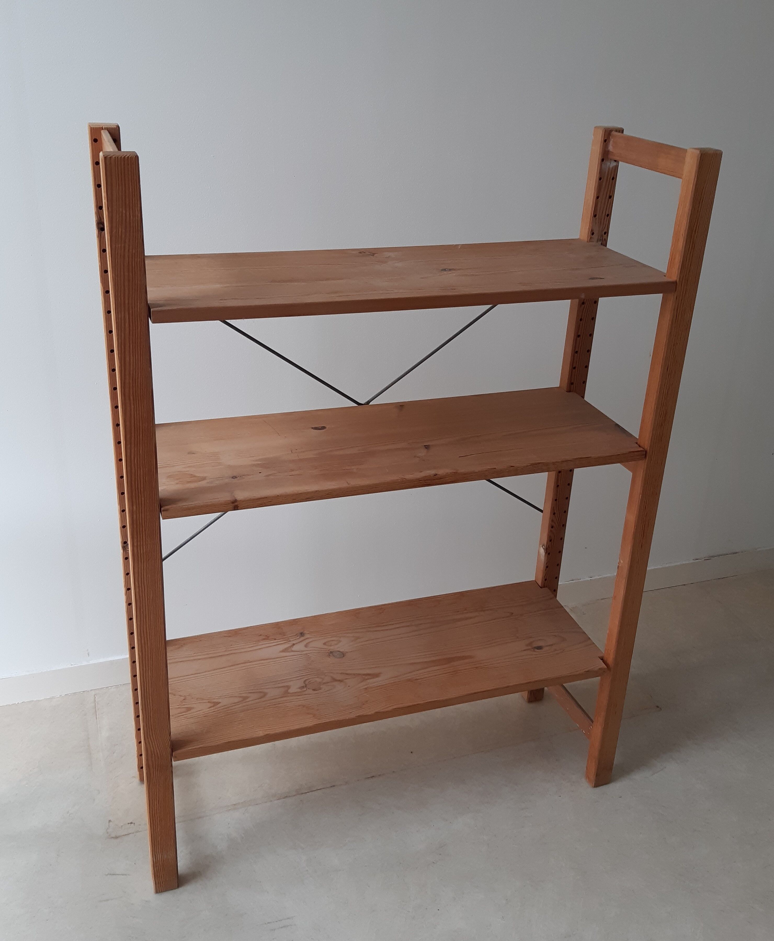 Pine shelf, Scandinavian style Lundia, vintage 70s