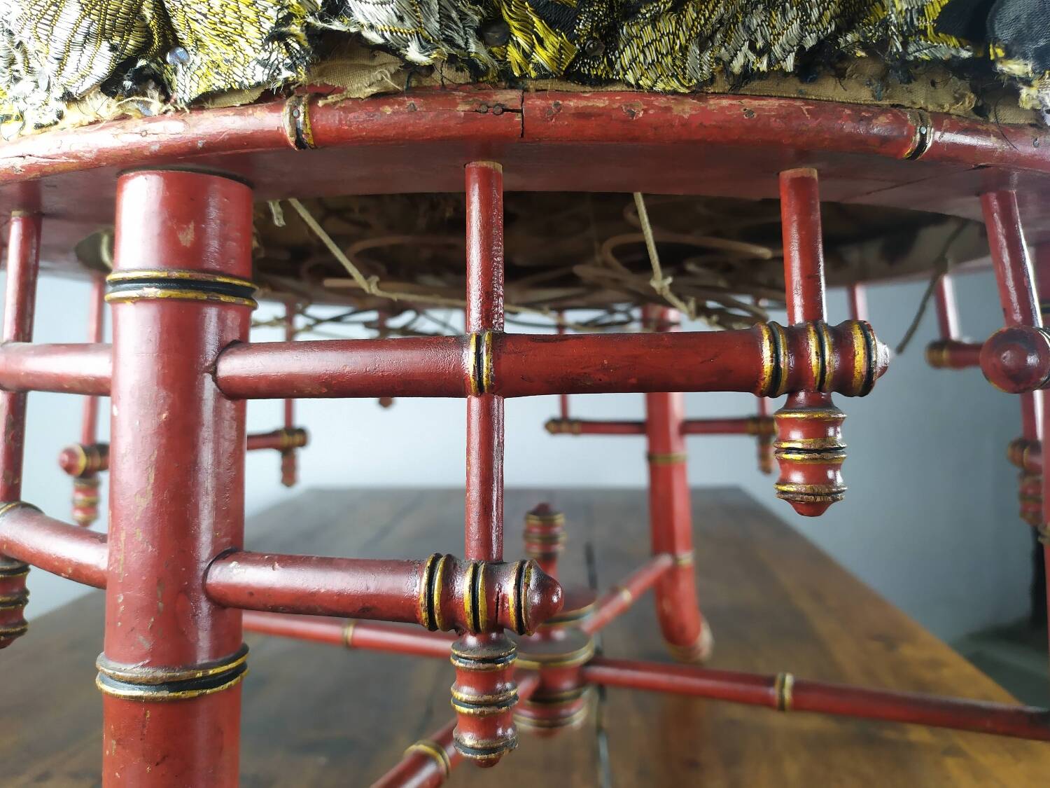 Napoleon III bamboo pouf