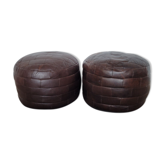 Pair of poufs, in brown leather patchwork 1970