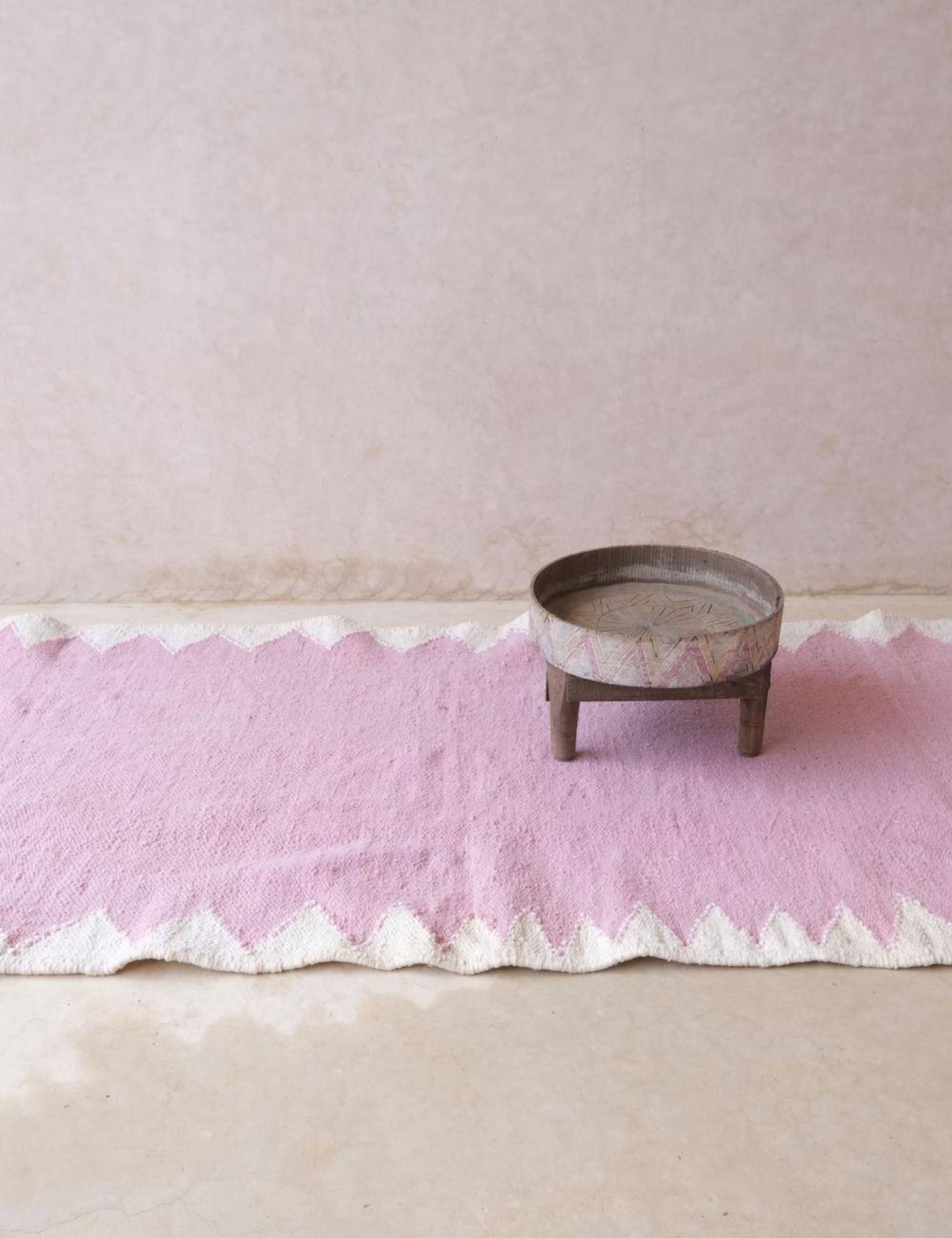Pink Kilim Rug - 296 x 109 cm