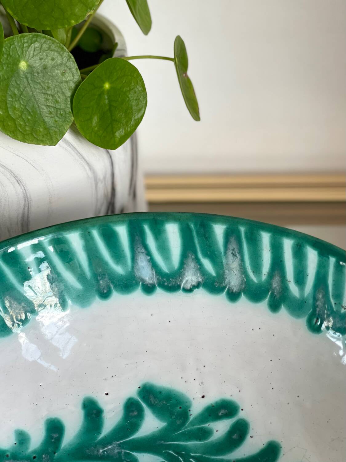 Lebrillo salad bowl from Fajalauza.