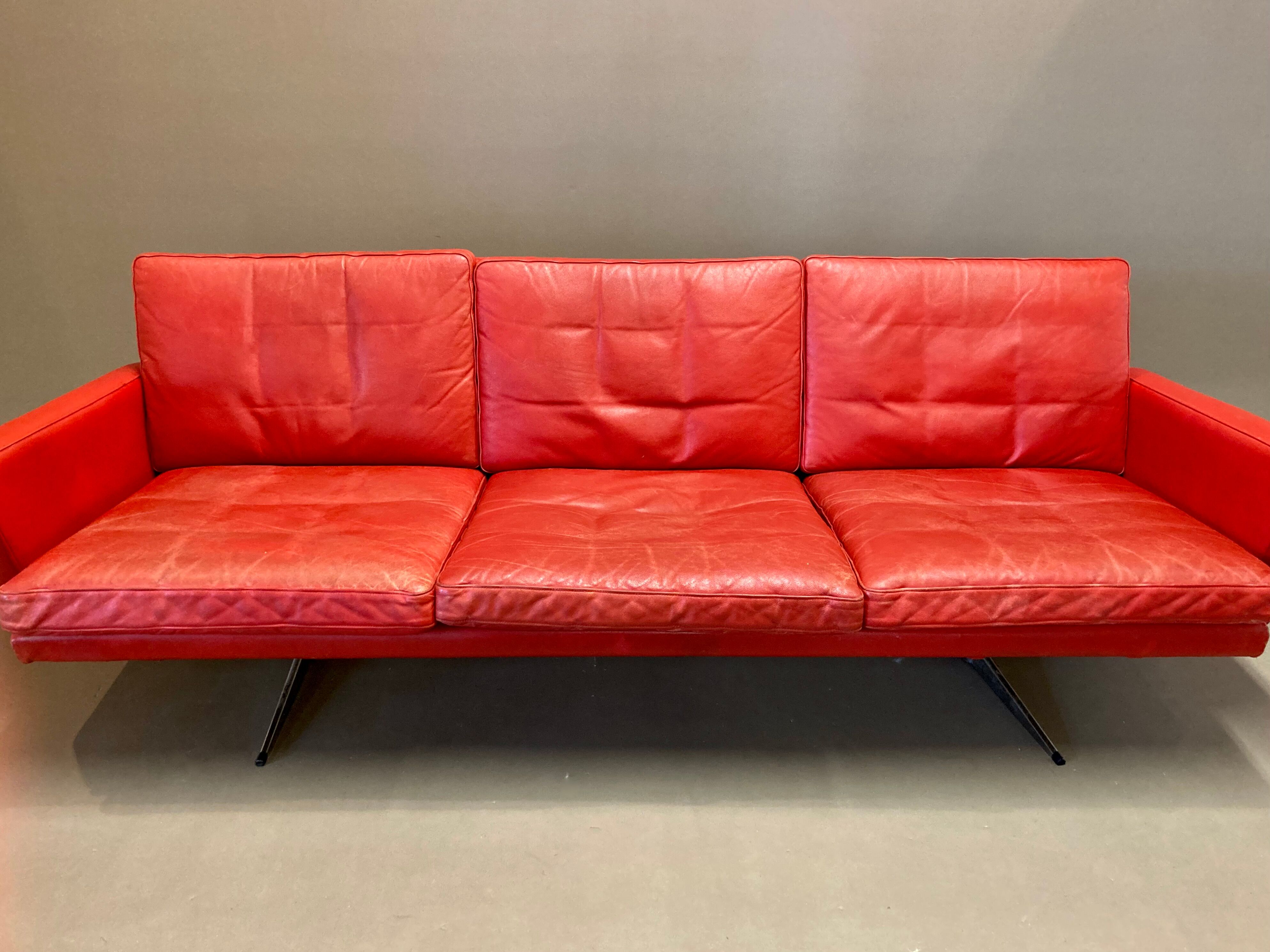 Sofa 3 places leather and chrome design 1950