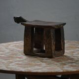 Lobi stool in carved wood from the early 20th century, Burkina Faso, Africa.