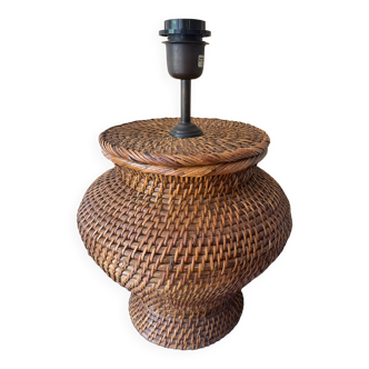 Wicker lamp foot