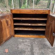 Louis XV buffet in solid wood from the 18th century.