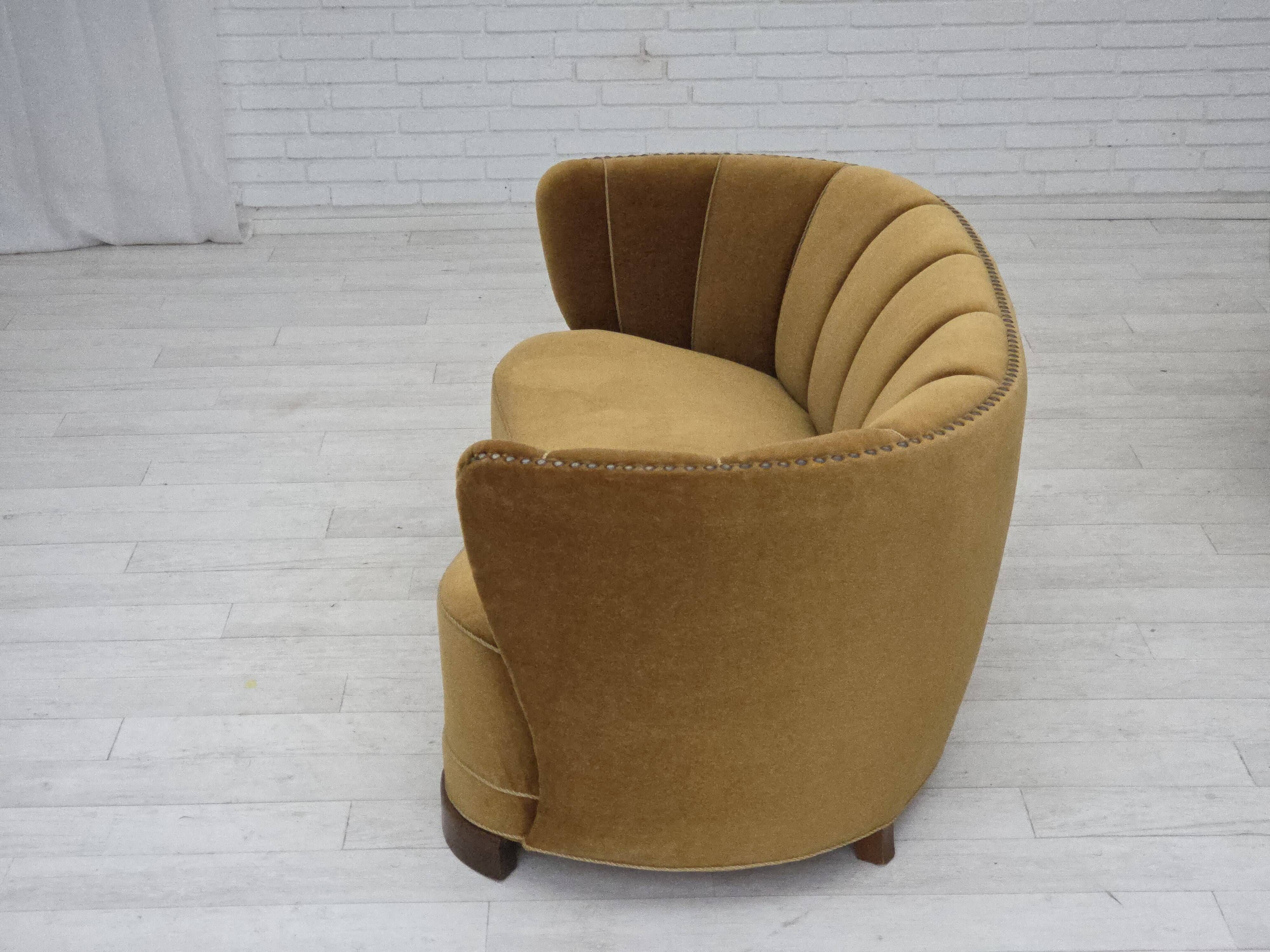 1960s, 2-seater Danish "Banan" sofa, original olive/green furniture velour.