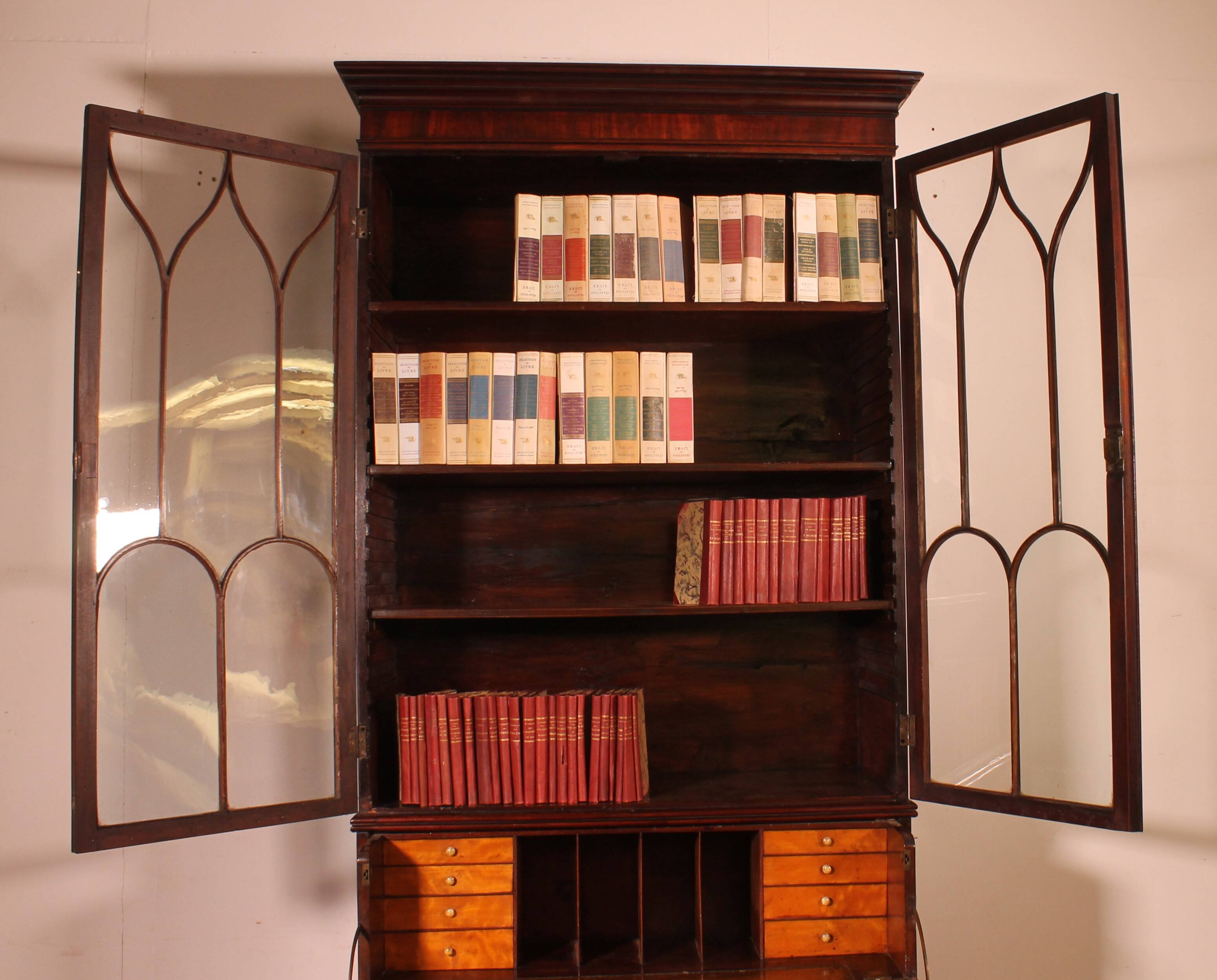 Mahogany bookcase with secretary - 18th century