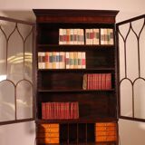 Bibliothèque en acajou avec secrétaire -18° siècle