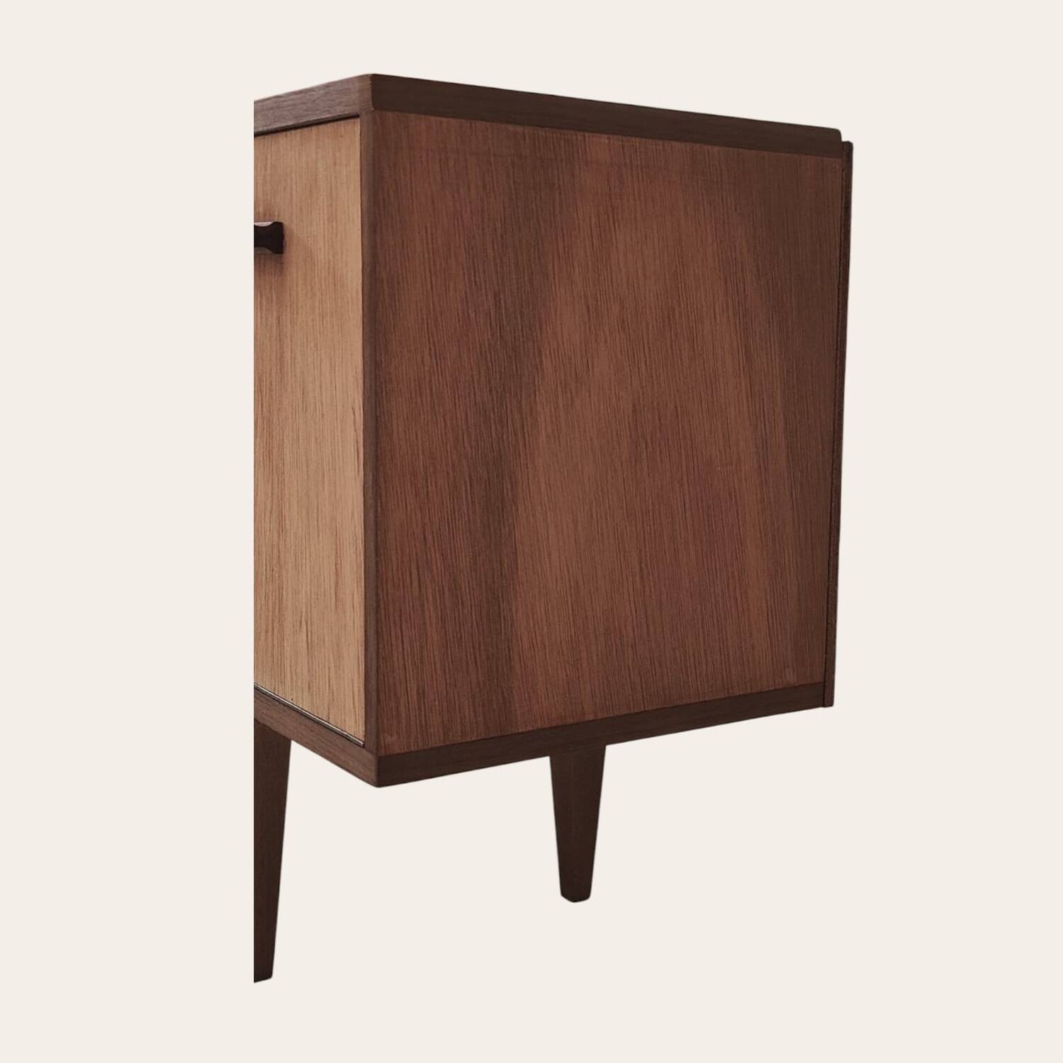 Silund low sideboard