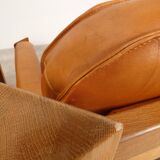 2 fauteuils en chêne et cuir cognac par Skilla