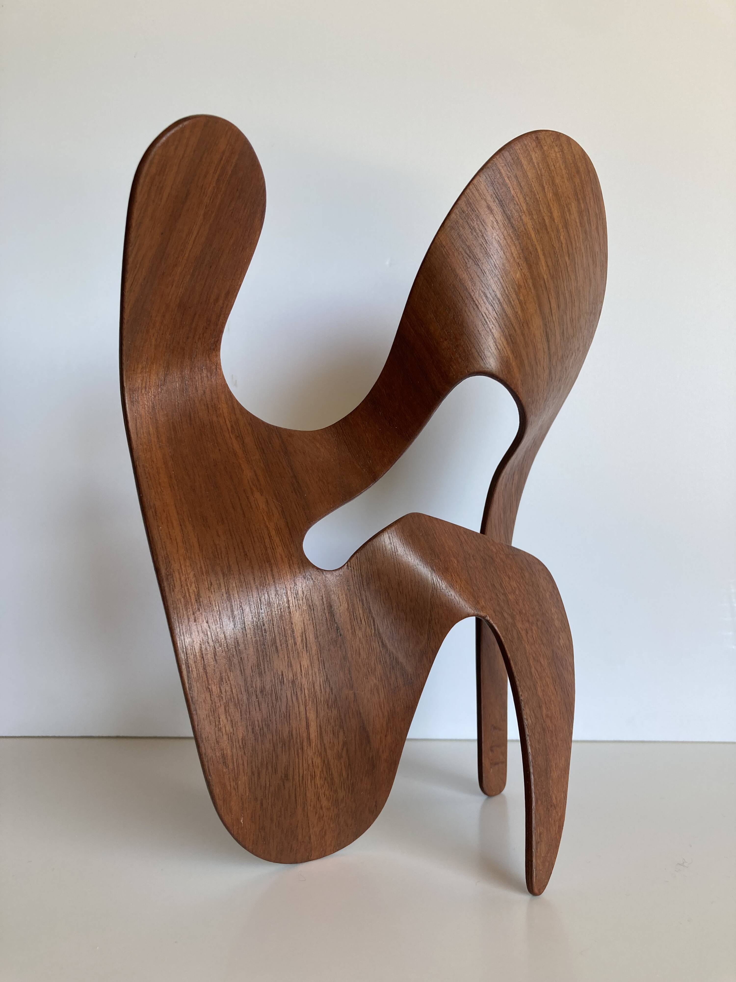 Mrs. Charles Eames_ The shadow does not bend, walnut plywood sculpture
