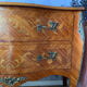Commode galbée style Louis XV