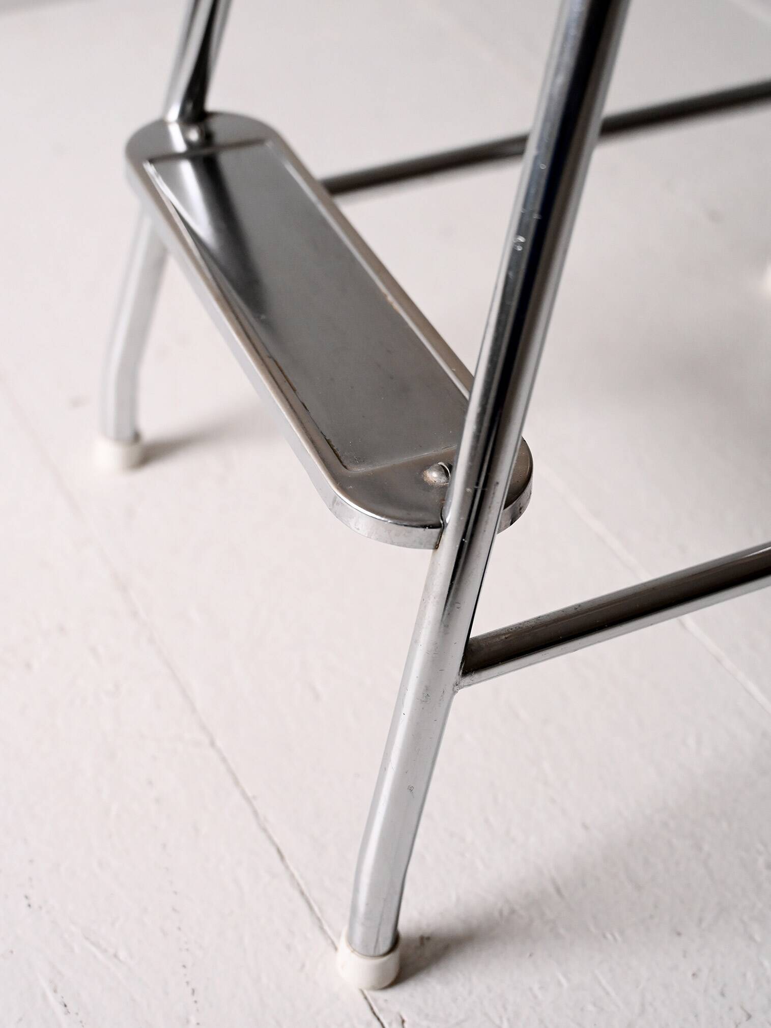 Vintage Scandinavian step stool in steel and formica
