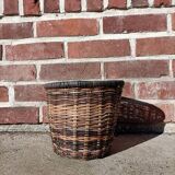Retro wicker basket
