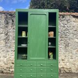 Ancien meuble d'atelier