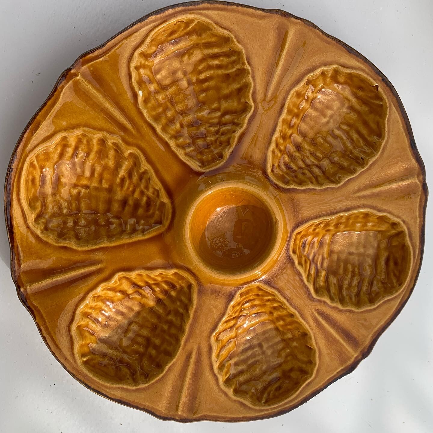 6 oyster plates ceramic glazed vintage