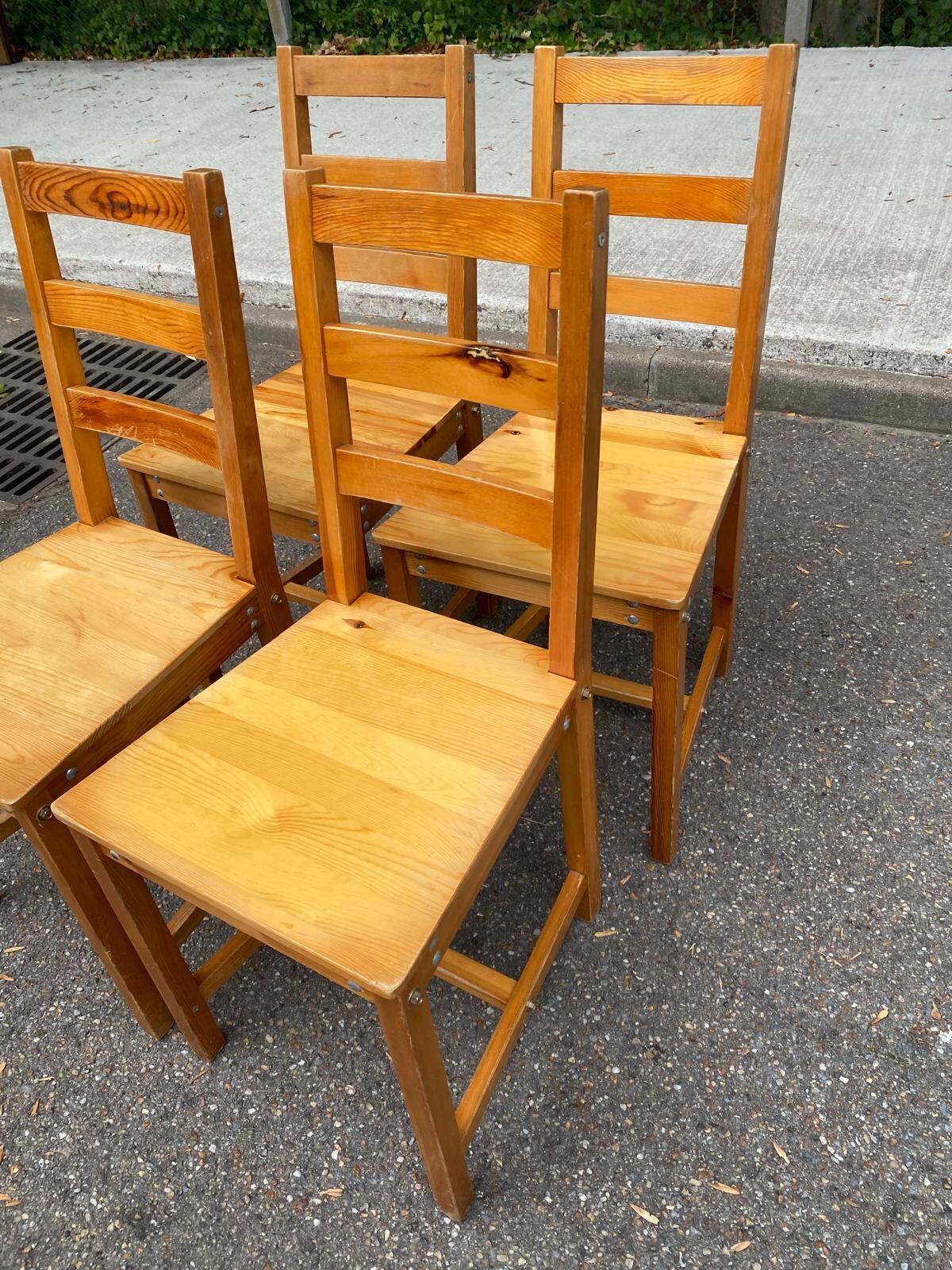 Lot de 4 chaises en pin massif rustique – Idéal cuisine