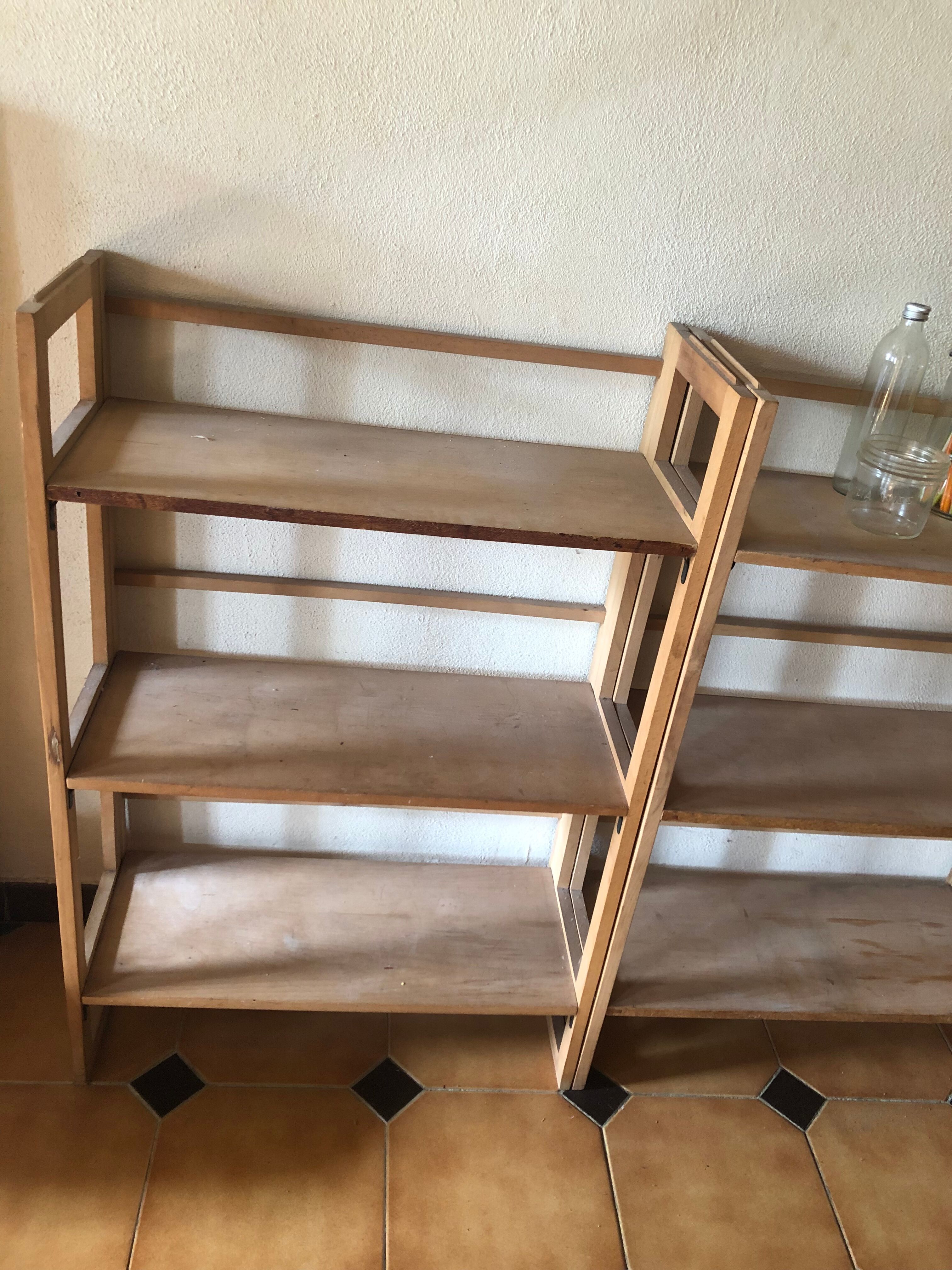 Shelf from the 1950s