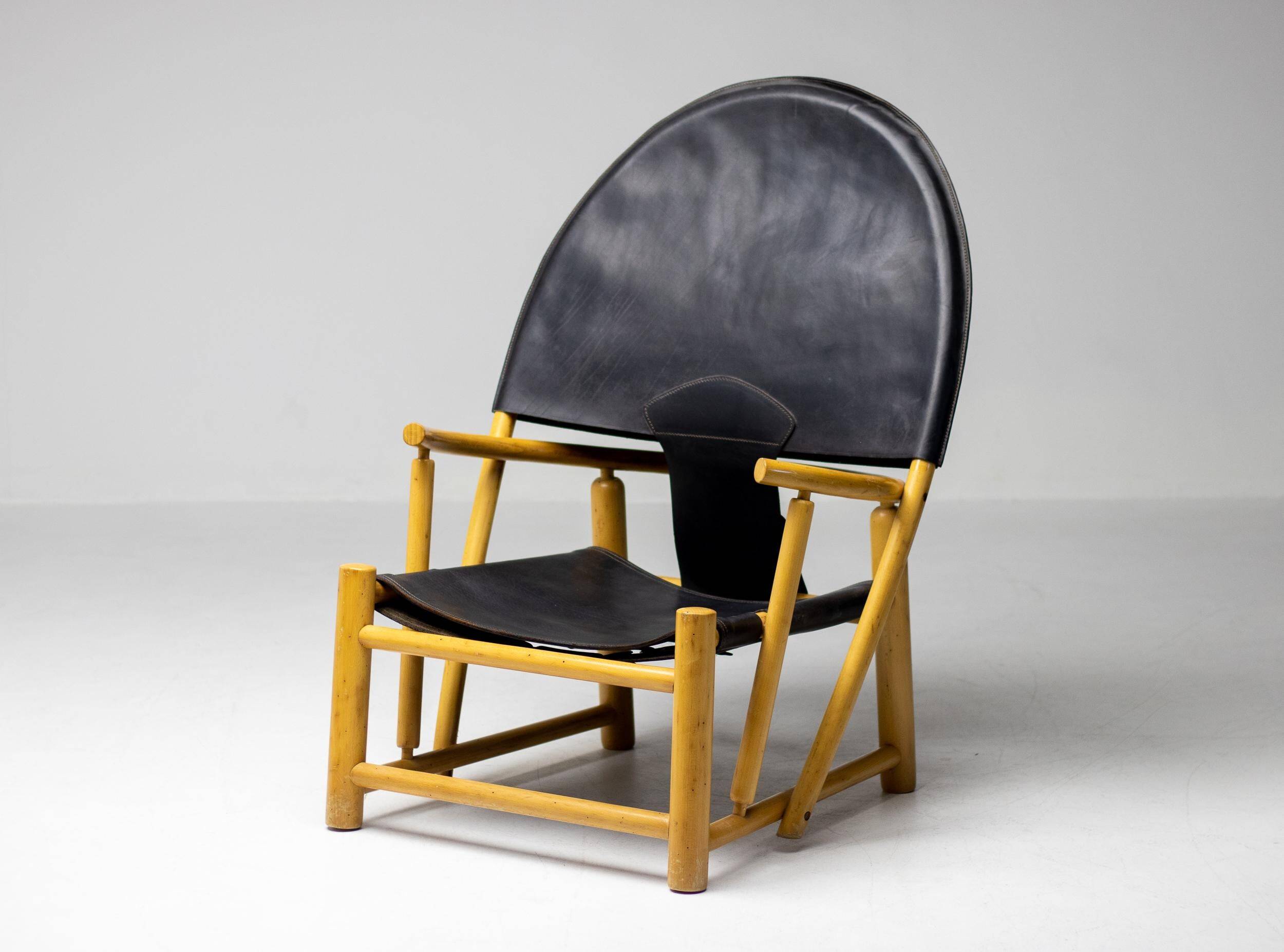 Piero Palange - G23 "Hoop" chair in Saddle black leather