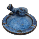 Blue cat ashtray lying down
