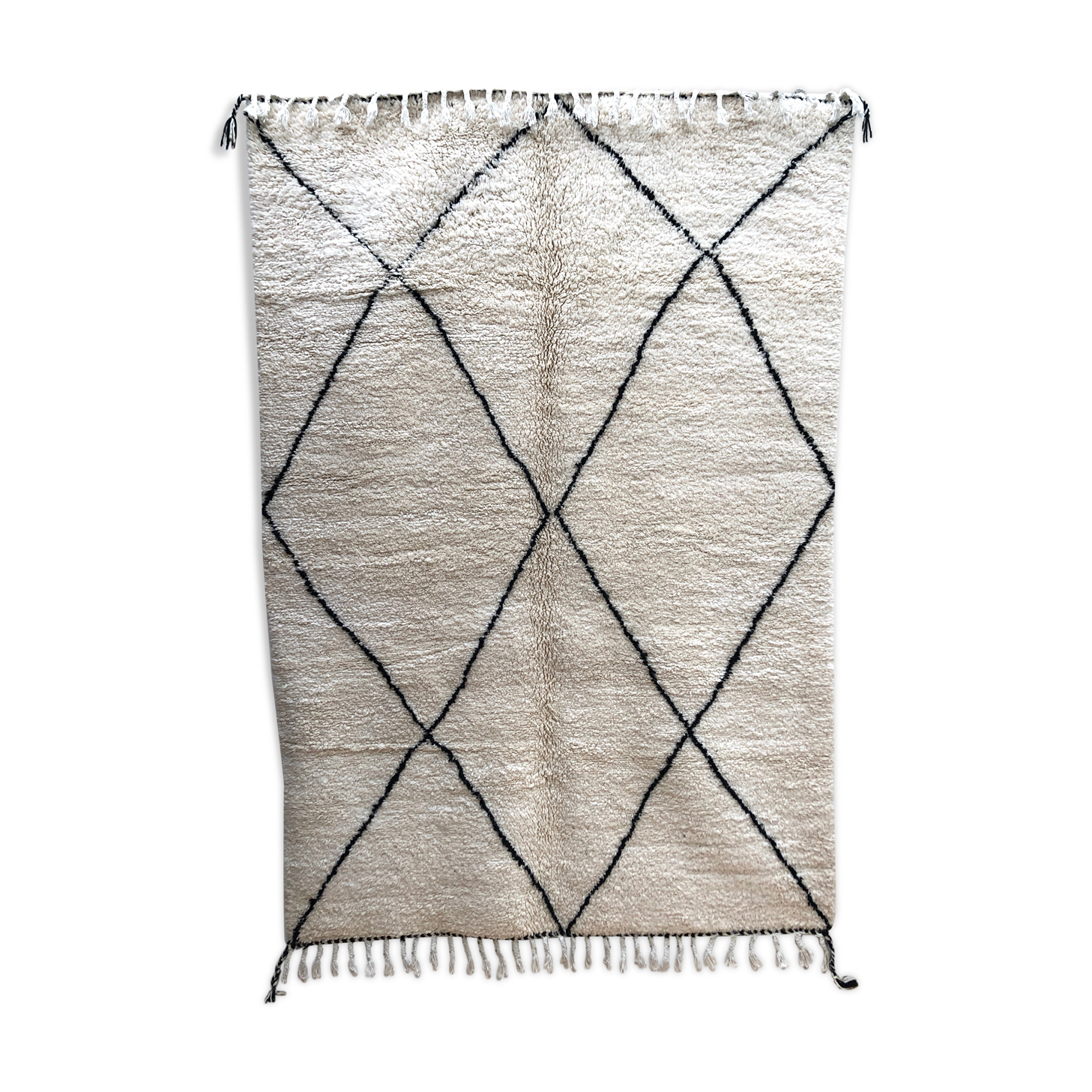 Moroccan Berber carpet Beni Ouarain with black diamonds2,47x1.70m