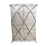 Moroccan Berber carpet Beni Ouarain with black diamonds2,47x1.70m