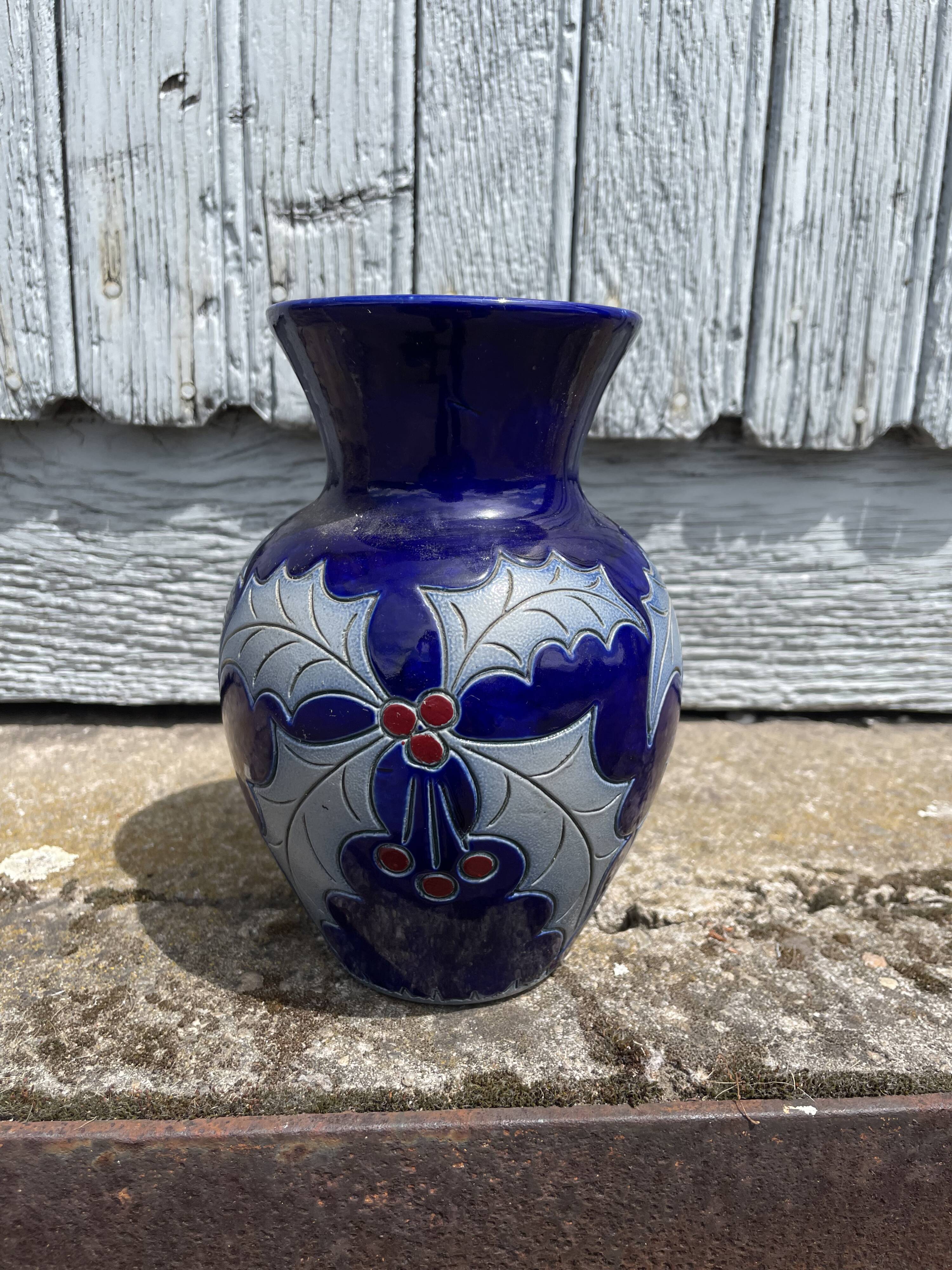 Vase betschdorf p. schmitter salt glaze cobalt s