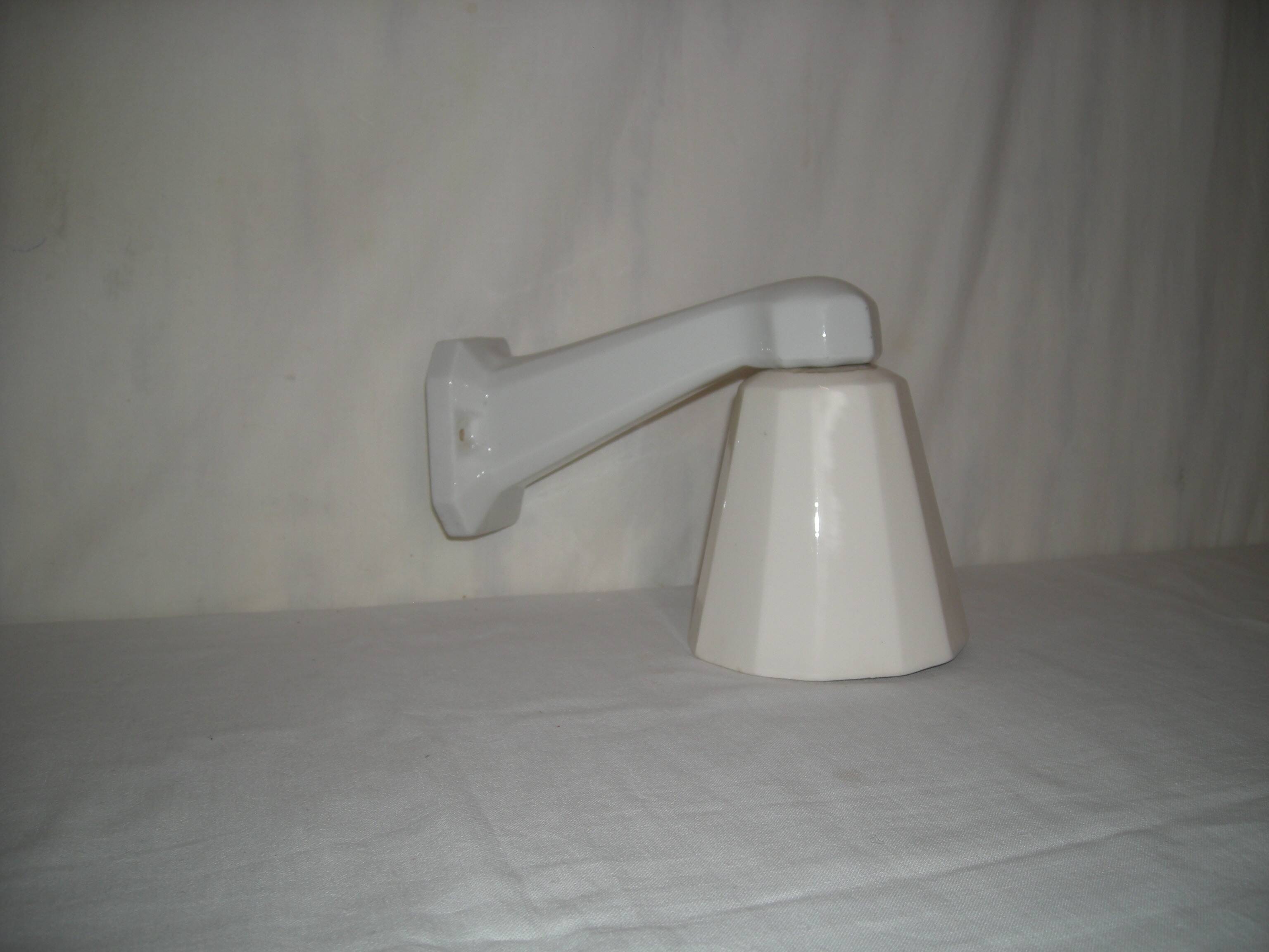 Porcelain wall light from the 20s - 30s