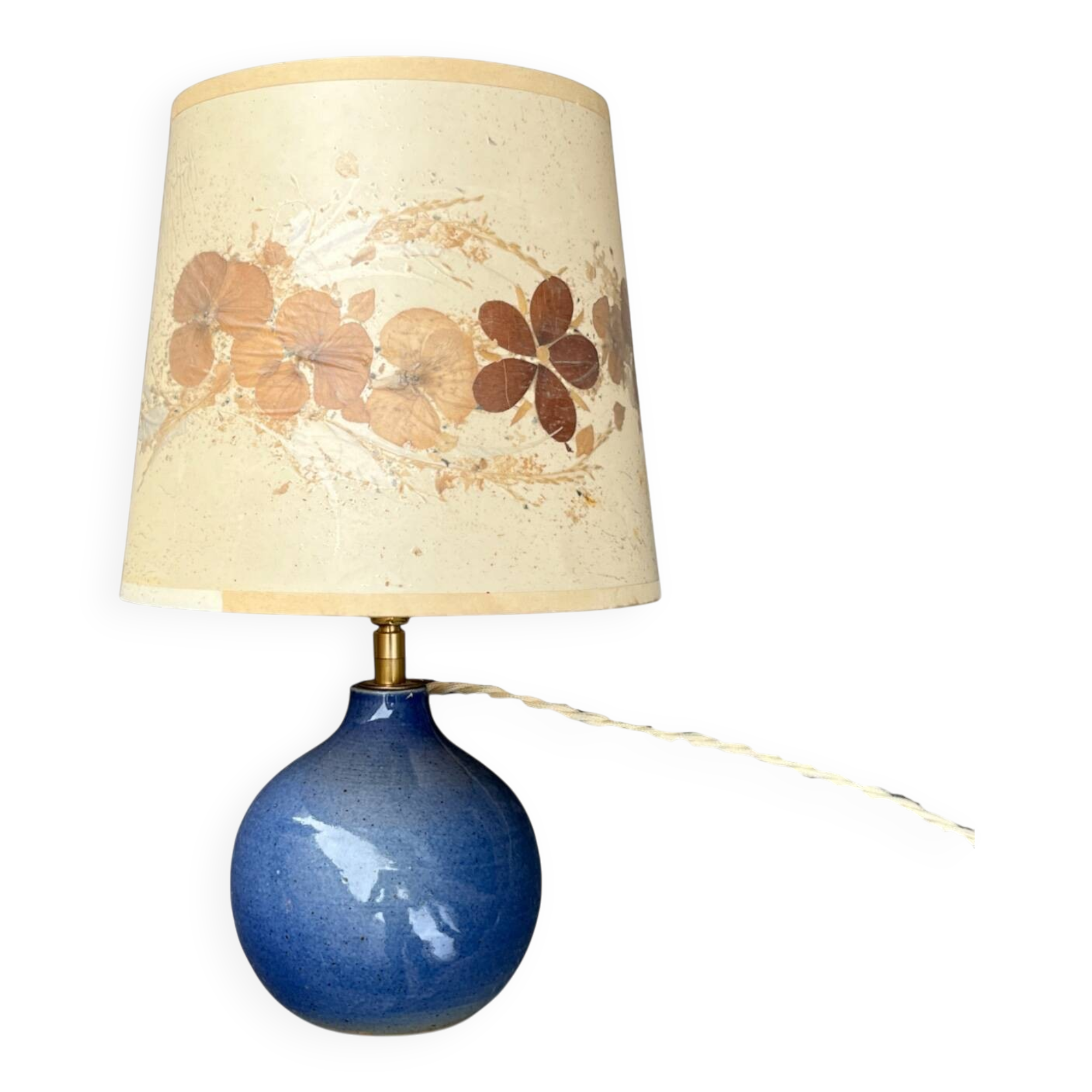 Lampe vintage en grès céramique bleu lavande - abat-jour fleurs séchées