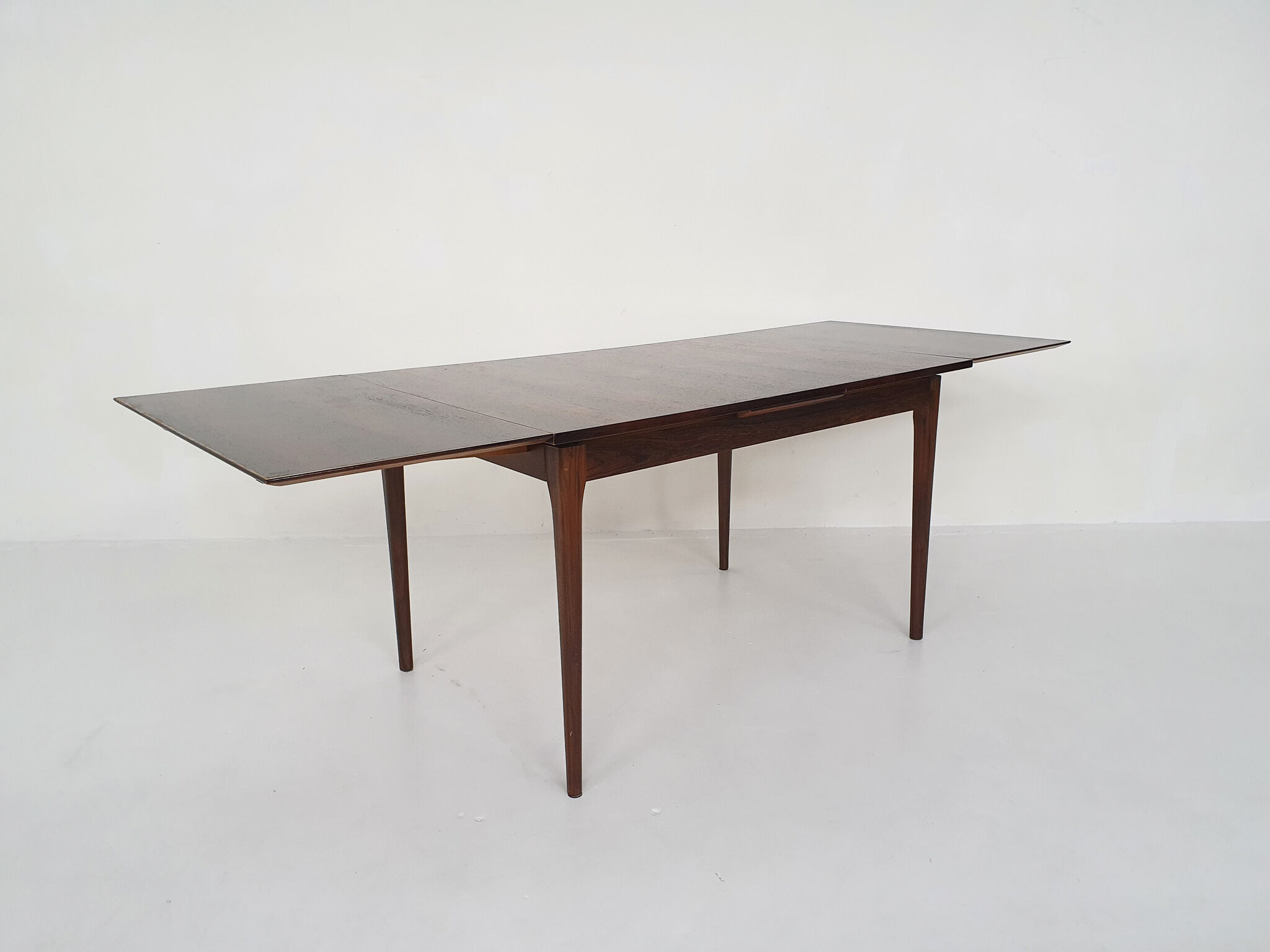 Rosewood extendable dining table, 1960's