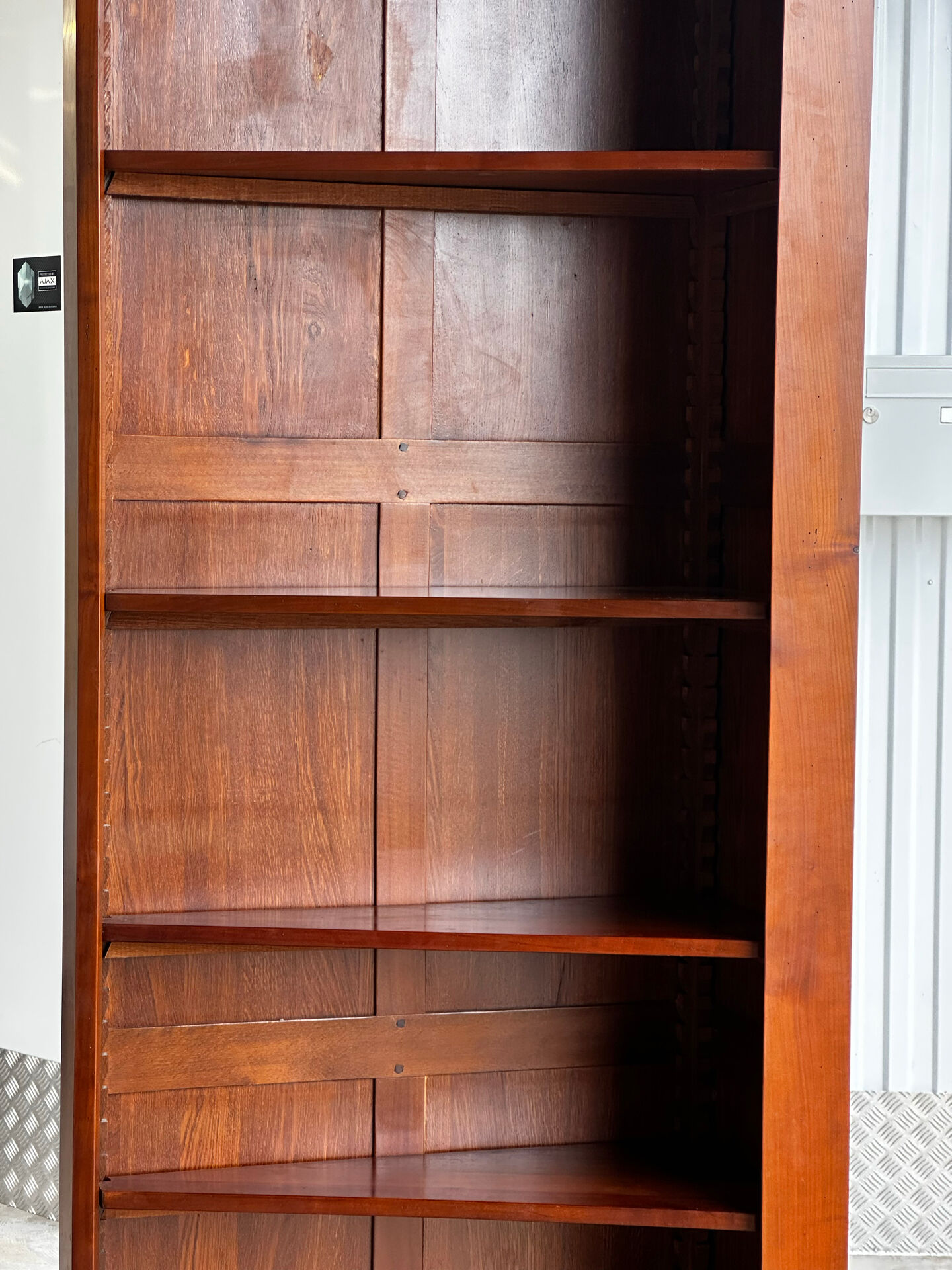 Corner library in solid cherry wood - 20th century