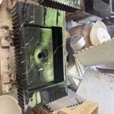 Meuble vasque suspendu en marbre noir Marquina