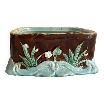 Art Nouveau slip dish
