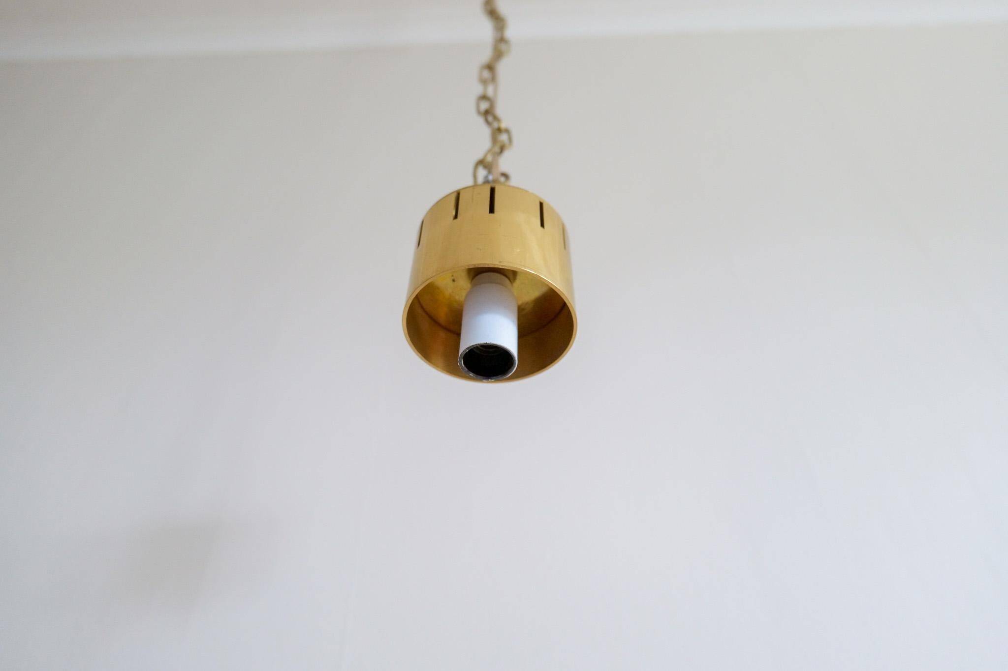 Modern mid-century brass chandelier Reflex Pierre Forssell Skultuna, Sweden