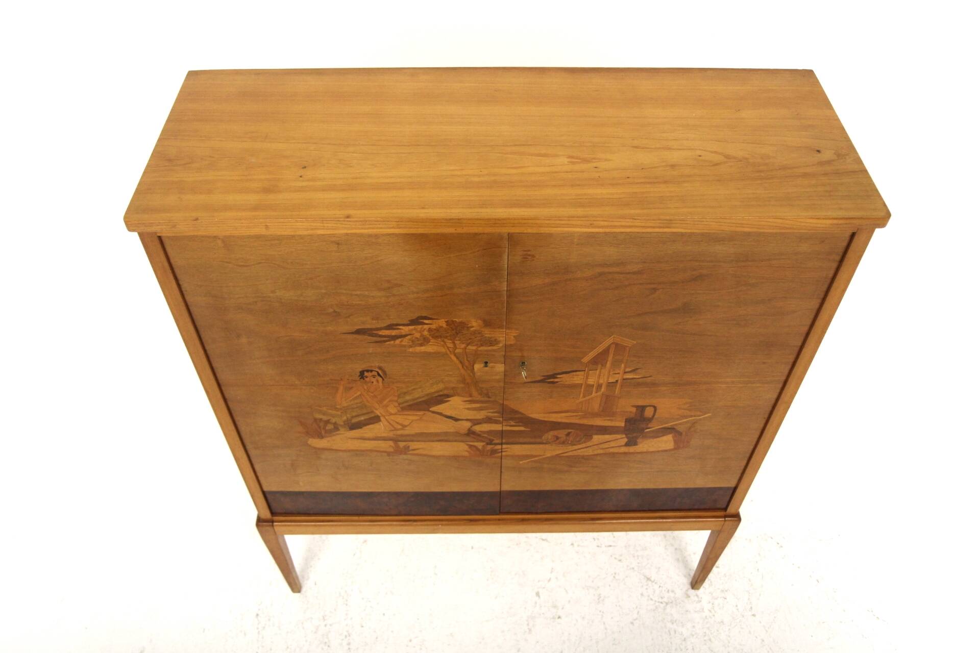 Armoire scandinave en orme, Mjölby Intarsia, Suède, 1950