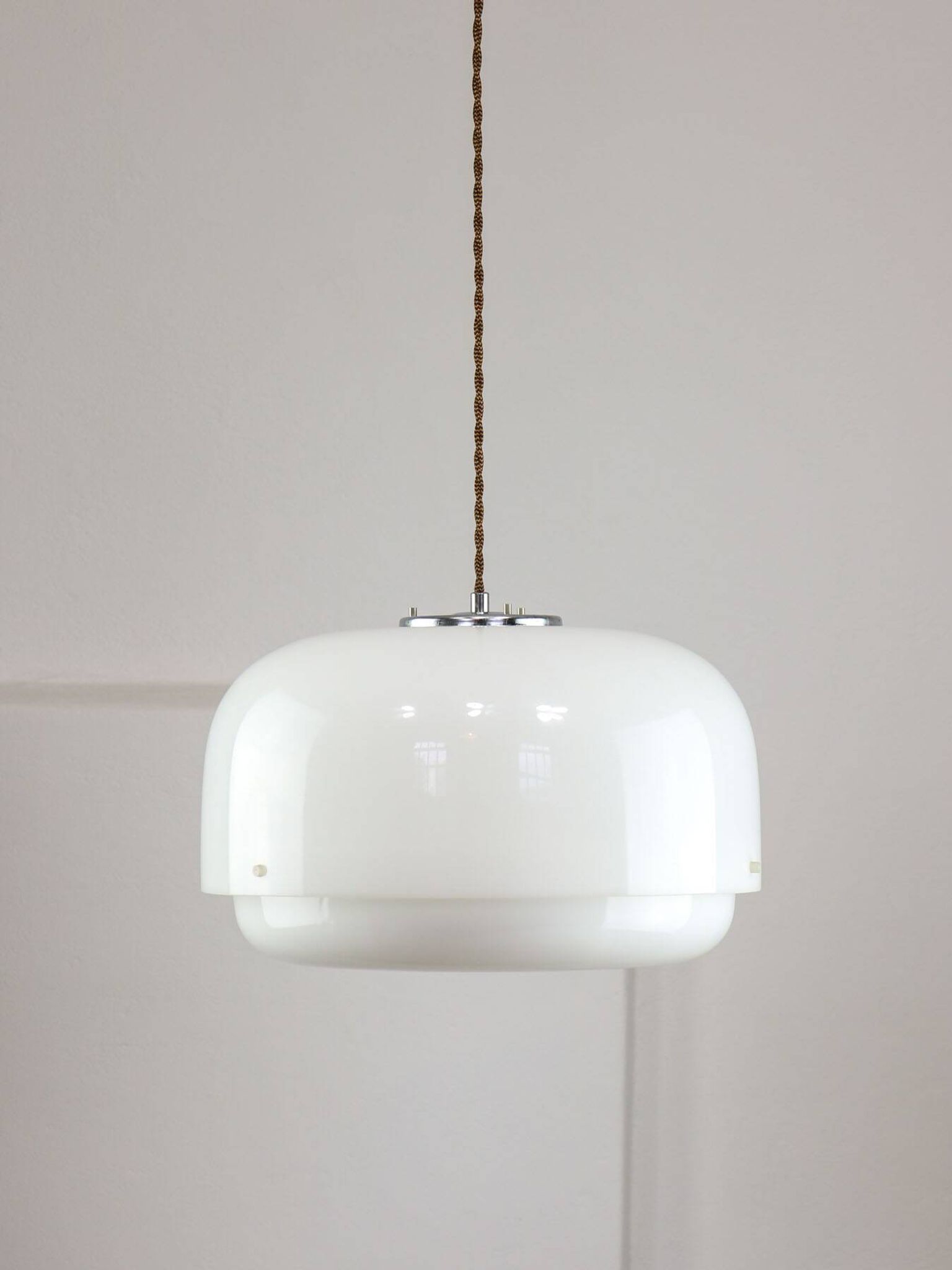 Italian White Medusa Pendant Lamp by Luigi Massoni for Guzzini, 1970s