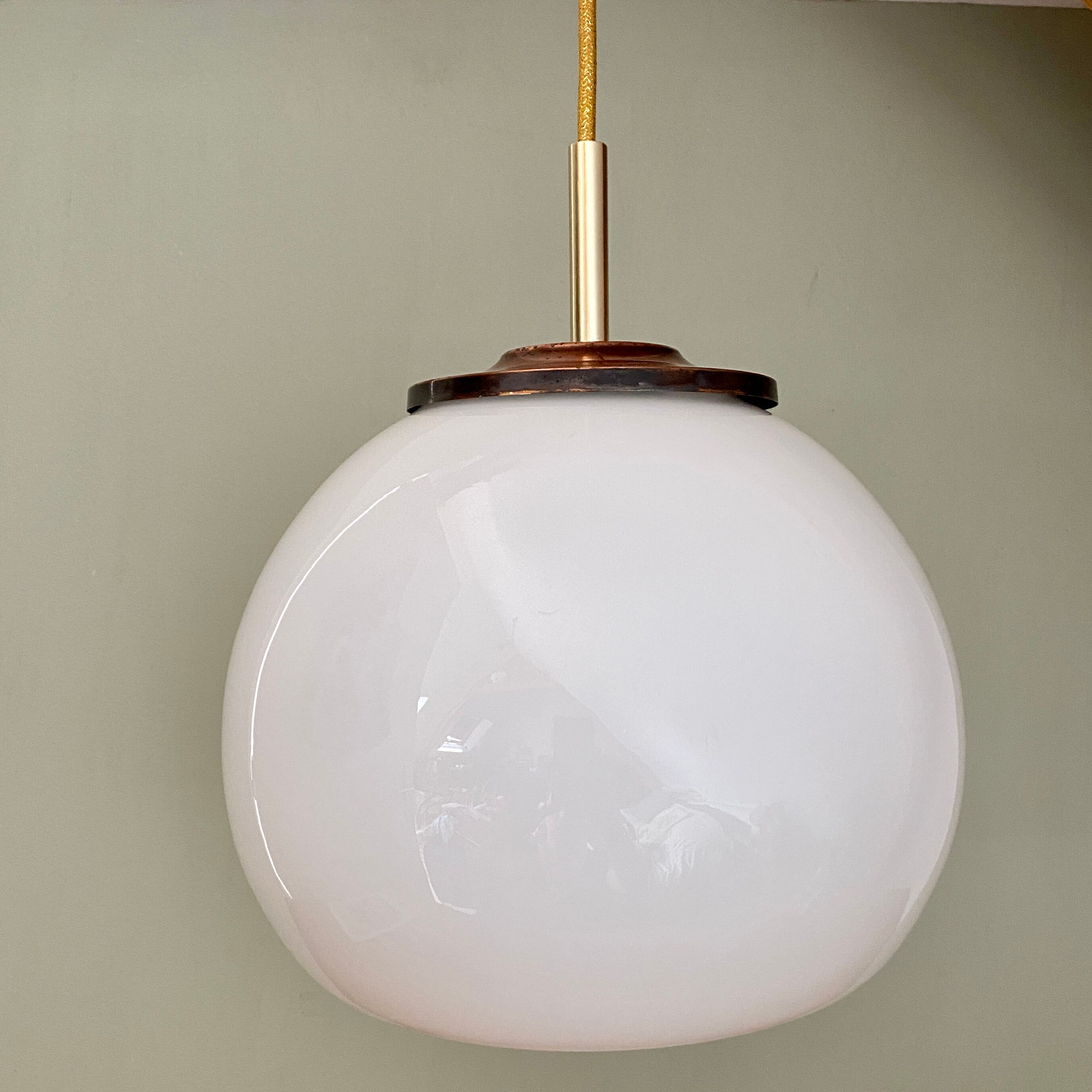 Vintage globe pendant lamp in white opaline