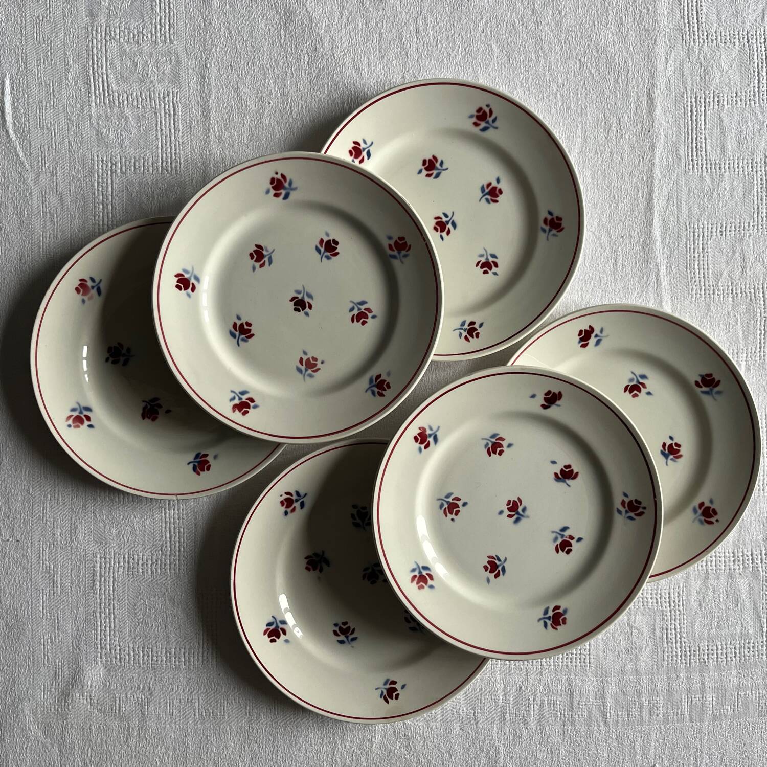 Saint Amand dessert plates