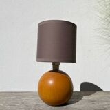 Lampe boule en bois tourné, 1990